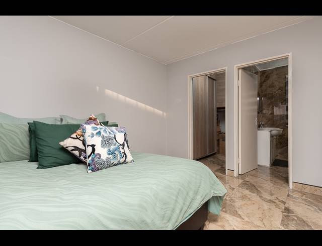 1 BEDROOM TOWNHOUSE FOR SALE IN ALAN MANOR